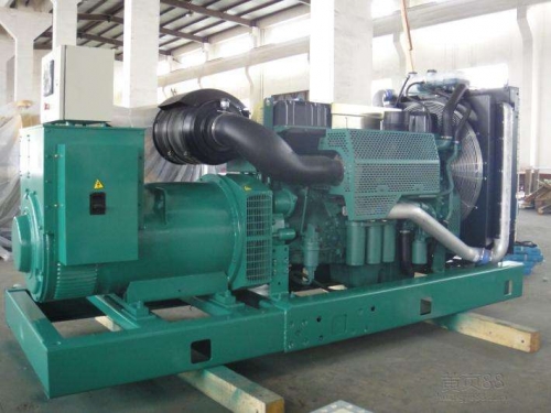 乌兰便携静音：租赁无声发电机组，便携式解决能源需求